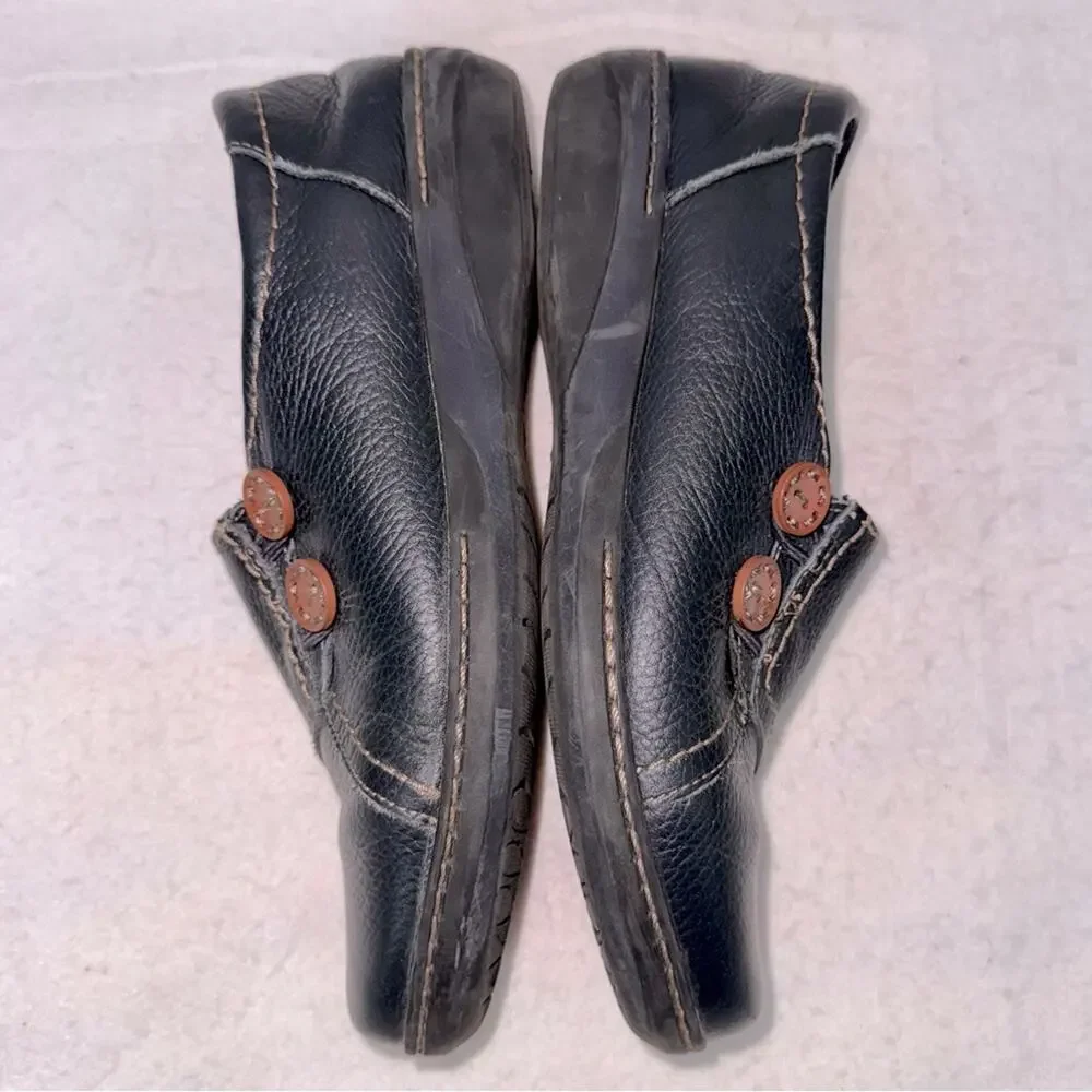 Clarks women’s slip